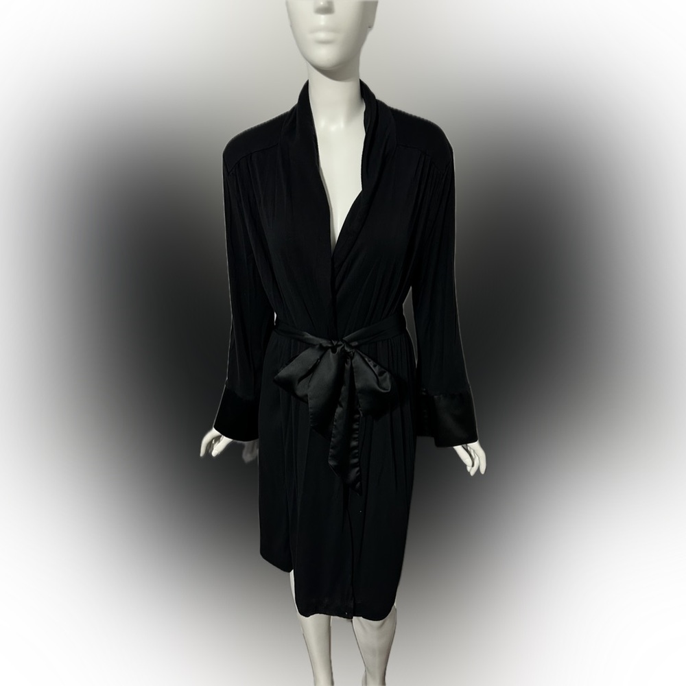 Soma Cool Nights Kimono Short Robe Black Satin Trim Tie Waist Soft L